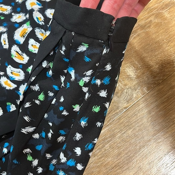 J. Crew Factory Black Print Pleated Faux Wrap Skirt Size 6 Lined Mini EUC - Picture 7 of 15